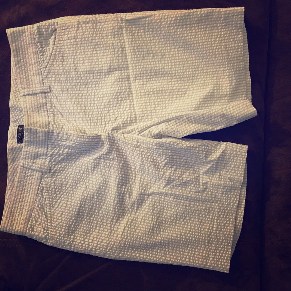 Pleated shorts